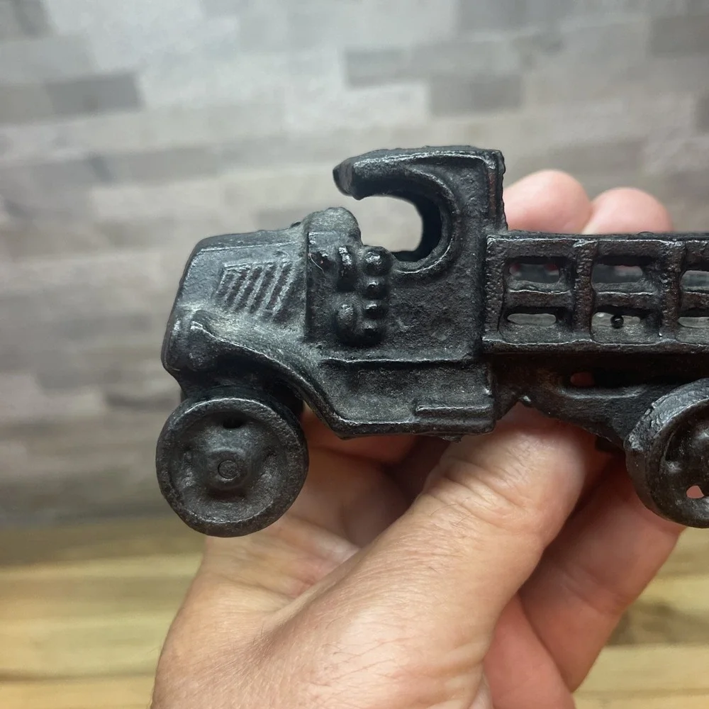 Vtg 4.75 AC Williams MACK Stake Truck Cast Iron Toy Man Cave‎ Kenton Arcade ASIS